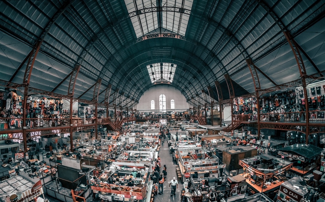 Les tendances du marché des antiquités en 2025